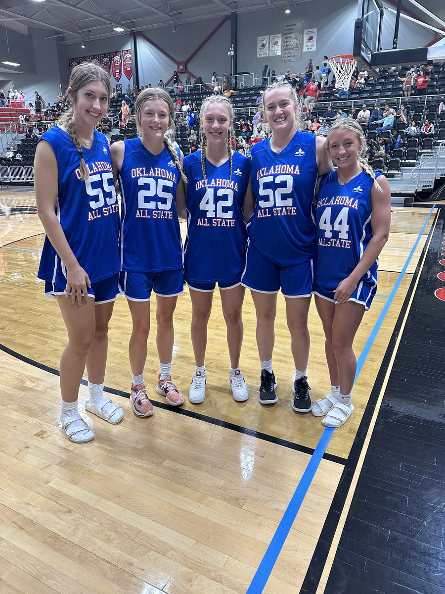 One last run…OGBCA All-State Game. @TeamGriffinGBB <a href="/BixbyBasketball/">Bixby Basketball 🏀</a>