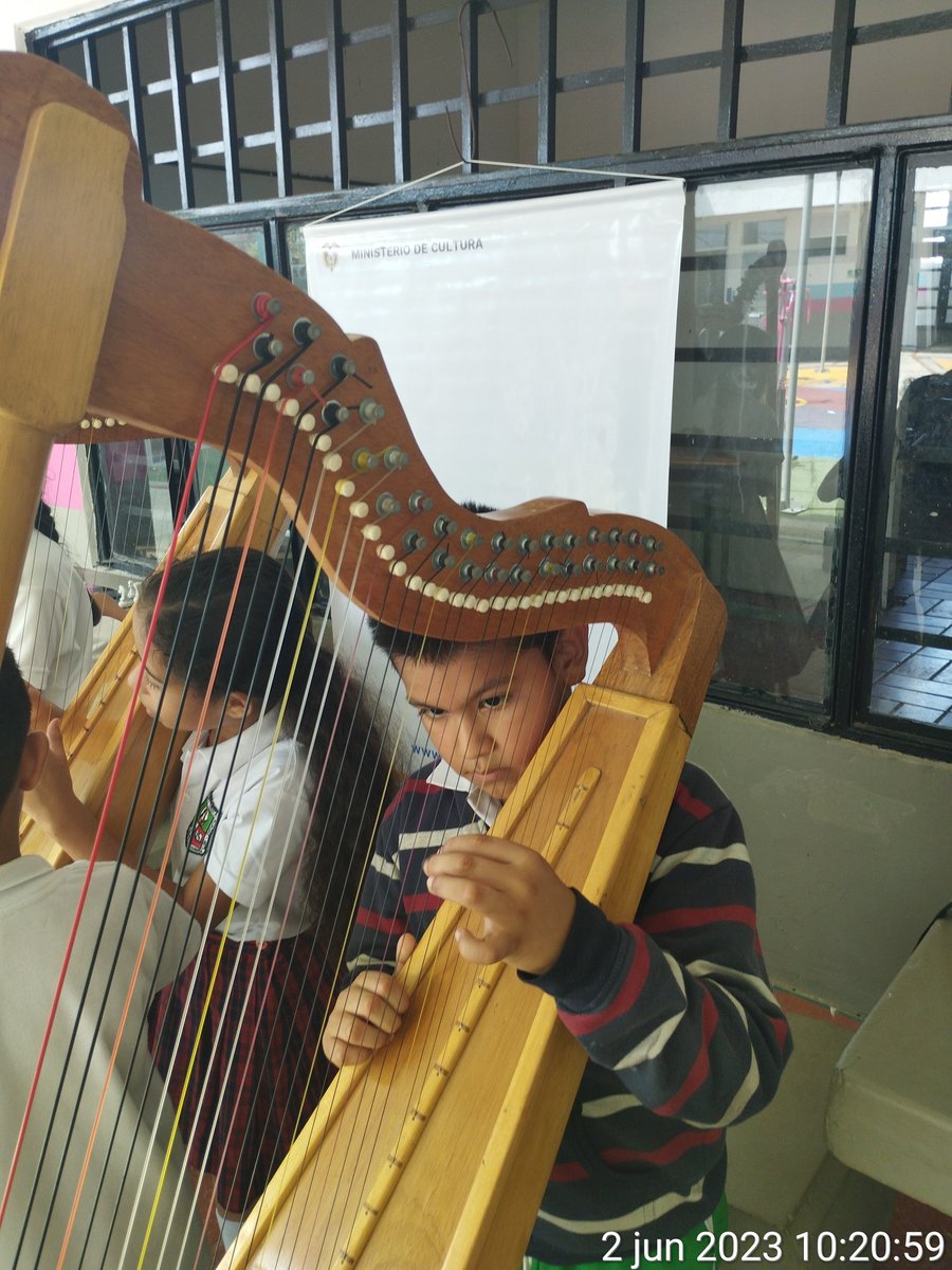 SEMILLASDETRAD1's tweet photo. Proyecto sembrando música para la paz, proyecto concertado con el @mincultura , buen día mis apreciados @CholoValderrama @AUDAVIALL @Abdul_Farfan @AlegreBengali @felix79512 @_InesMariaS @duniasoad @InsCulturaMeta @LuisPino81 @madelpiro @parrandeador @parragagraciela https://t.co/suXBYNHHdd
