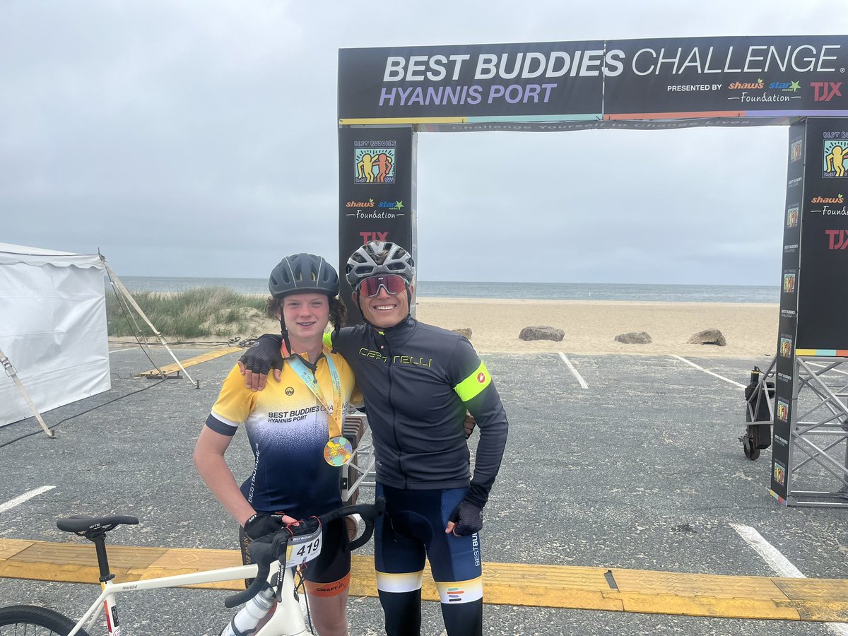 RonanManning5's tweet photo. Today I participated in the @BestBuddiesChal cycling over 100 miles to support people with intellectual and developmental diseases. Thank you to all who donated! Hopefully the weather is better next year! With @AnthonyKShriver! https://t.co/uL8YThWJeV