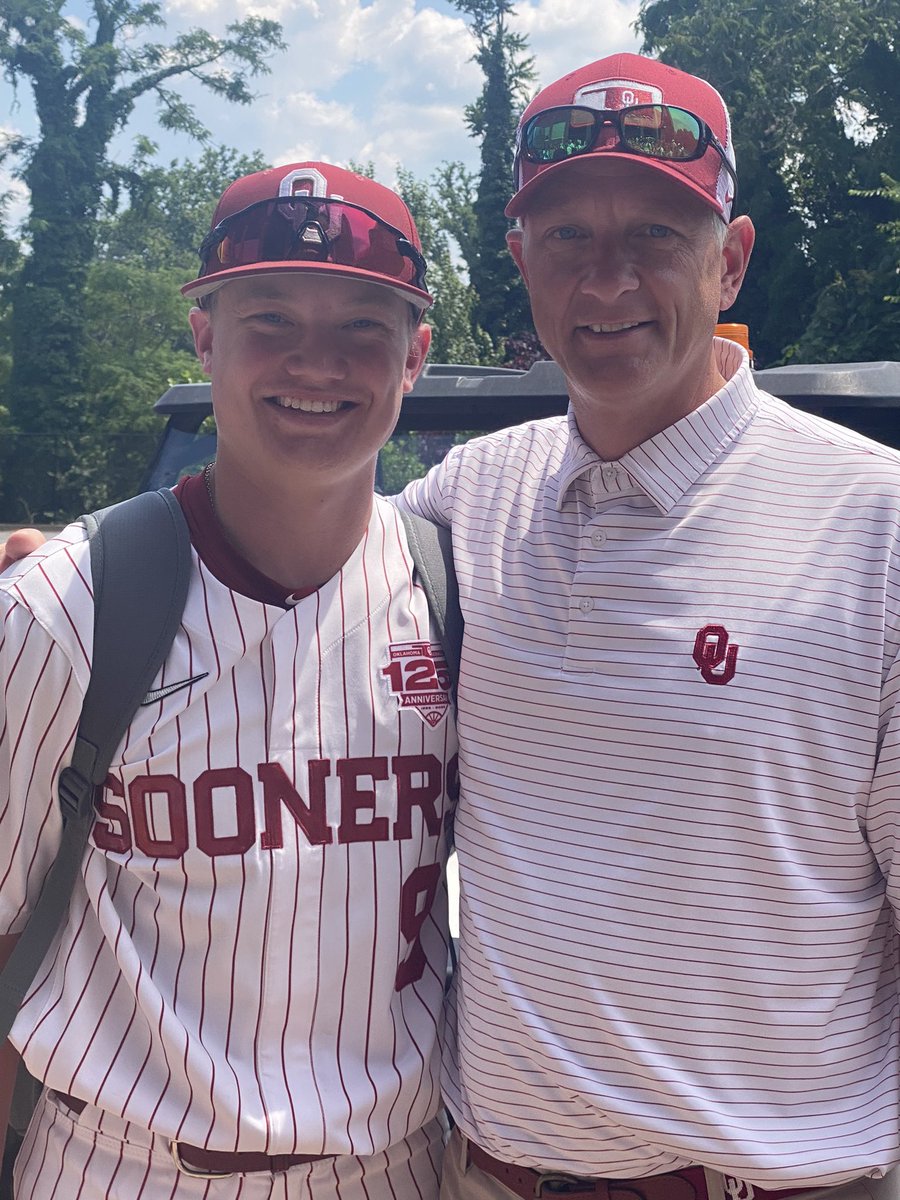 Fun to see the Sooners bounce back vs. Army. Absolutely unbelievable respect for the all the men who attend the service academies and wear the uniform!  Those dudes really are heroes! Survive and advance! Boomer!
