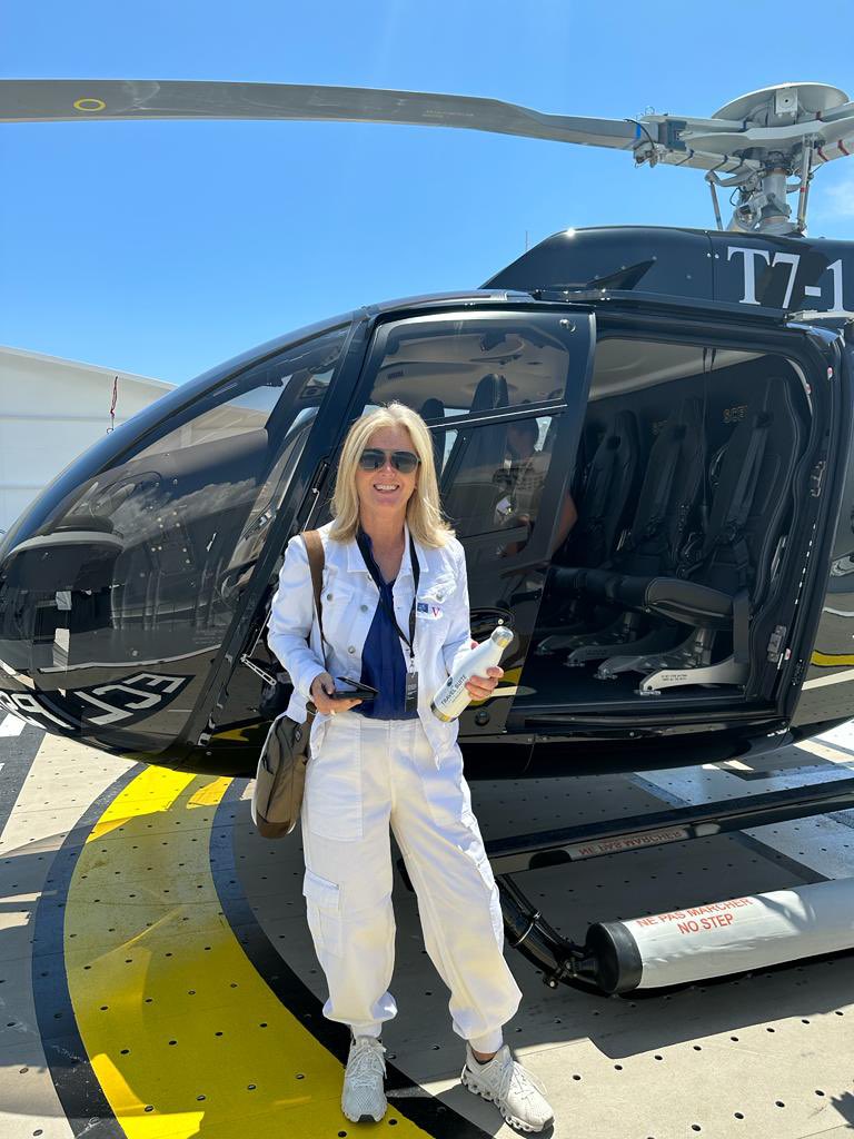 MaryTourAmerica's tweet photo. Fabulous day with @ScenicLuxury @TravelSuiteIE @TourAmericaTV @CruiseHolidayie @UKAndyHarmer @CLIAEurope https://t.co/eDT5fA1qZD