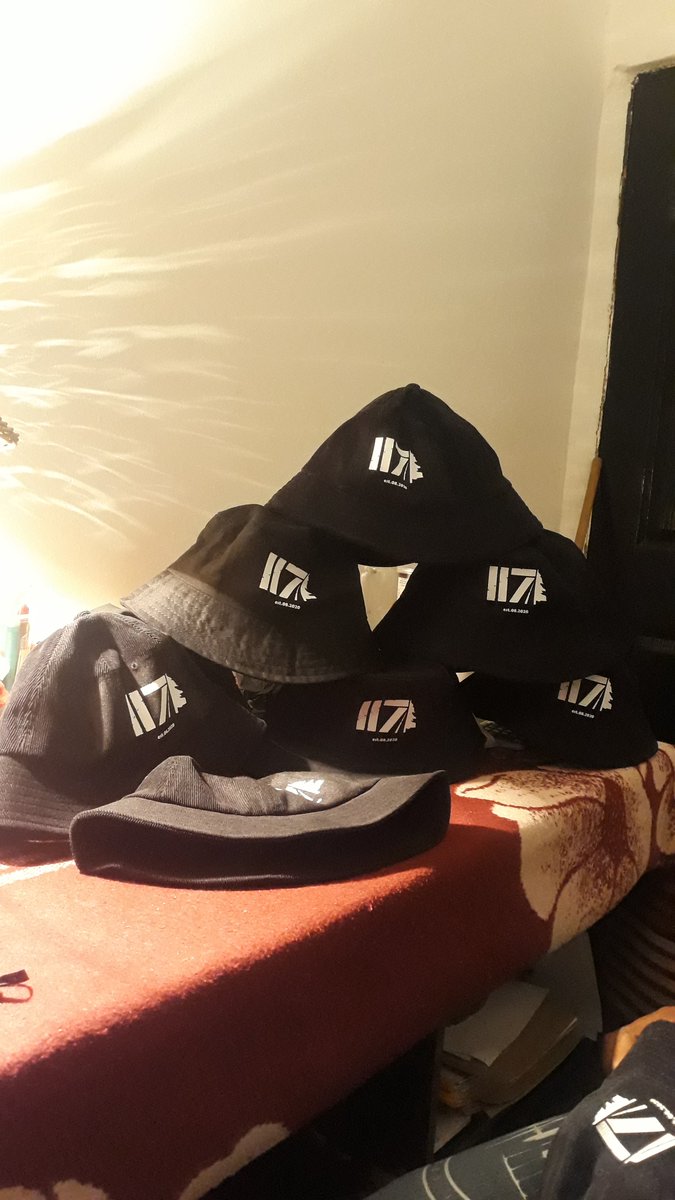 skidmarki's tweet image. 117 #unapologetic #OneOneSeven #buckethats #clothing  #printing #hustle