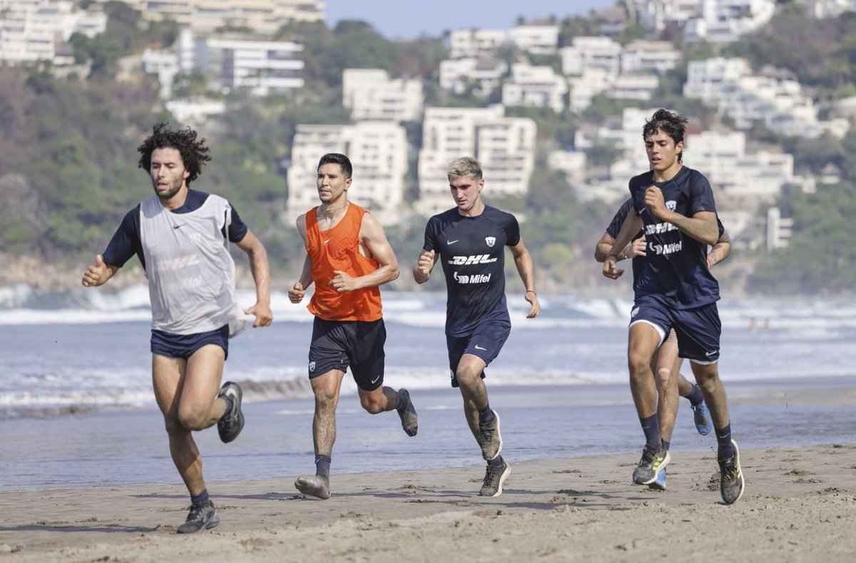 Una más… Y seguimos disfrutando!!⚽️💪🏻 #Pretemporada2023 #Acapulco @PumasMX #DeLaManoDeDios🙏🏻