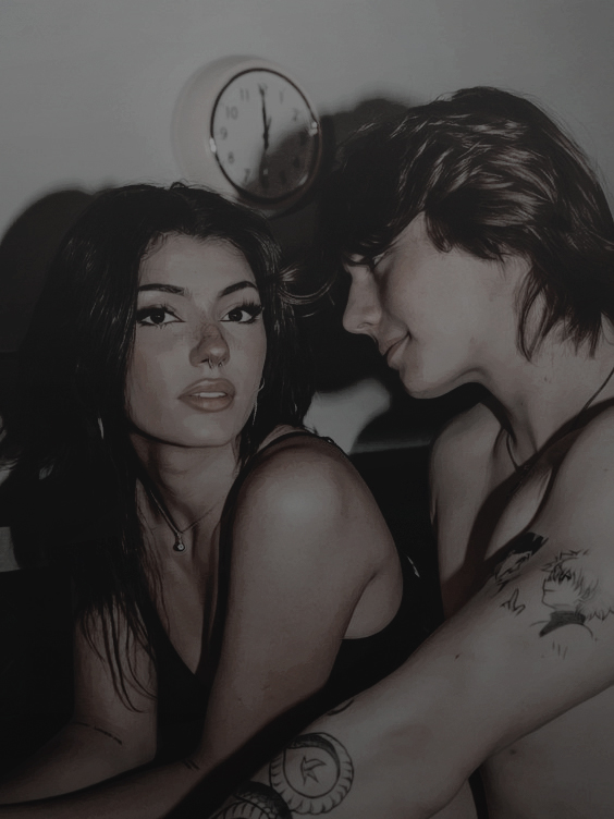 ㅤㅤ—𝑻𝒆𝒓𝒆𝒏𝒄𝒆'𝒔 𝒓𝒐𝒐𝒎, 𝟏𝟎𝒕𝒉 𝒐𝒇 𝑱𝒖𝒏𝒆. 𝑈𝑛𝑘𝑛𝑜𝑤𝑛.