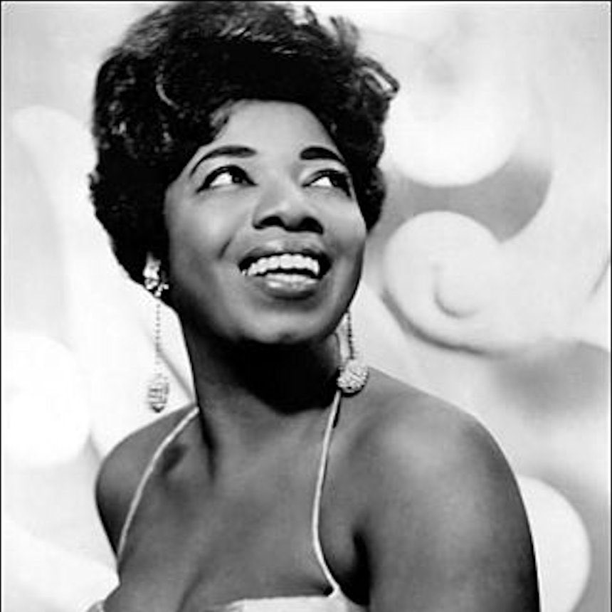 Dakota Staton
b. June 3, 1930
A crossover artist with hits in jazz, pop, and R&B, she is considered one of the most soulful, commanding jazz vocalist of the Post WWII era. #herstory #womeninmusic #womeninjazz