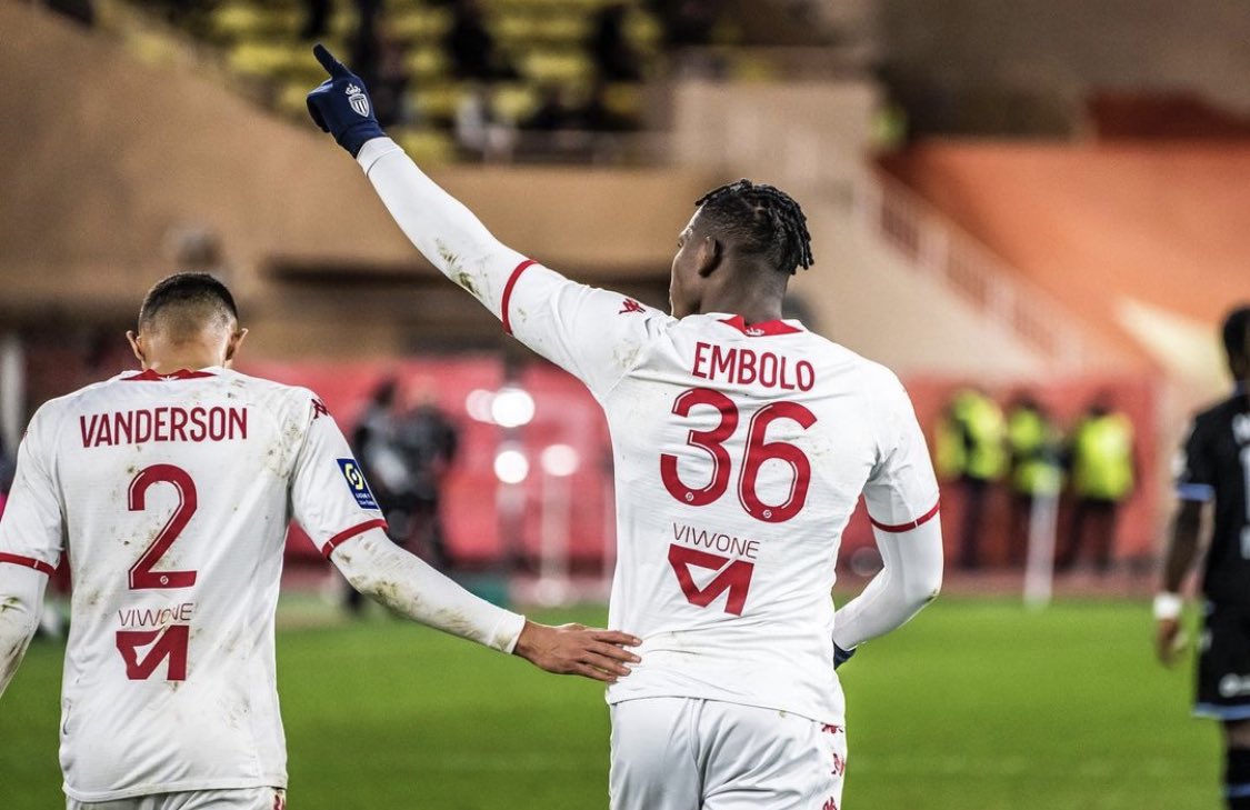 🗣️ Breel Embolo après #ASMTFC : 

« On est déçu de la situation mais c’est le foot. Je ne vais pas incriminer la défense, c’est la faute de l’équipe. On a manqué de lucidité et d’intelligence, on mérite notre place.

La saison ne s’est pas jouée sur cette rencontre, je peux vous…