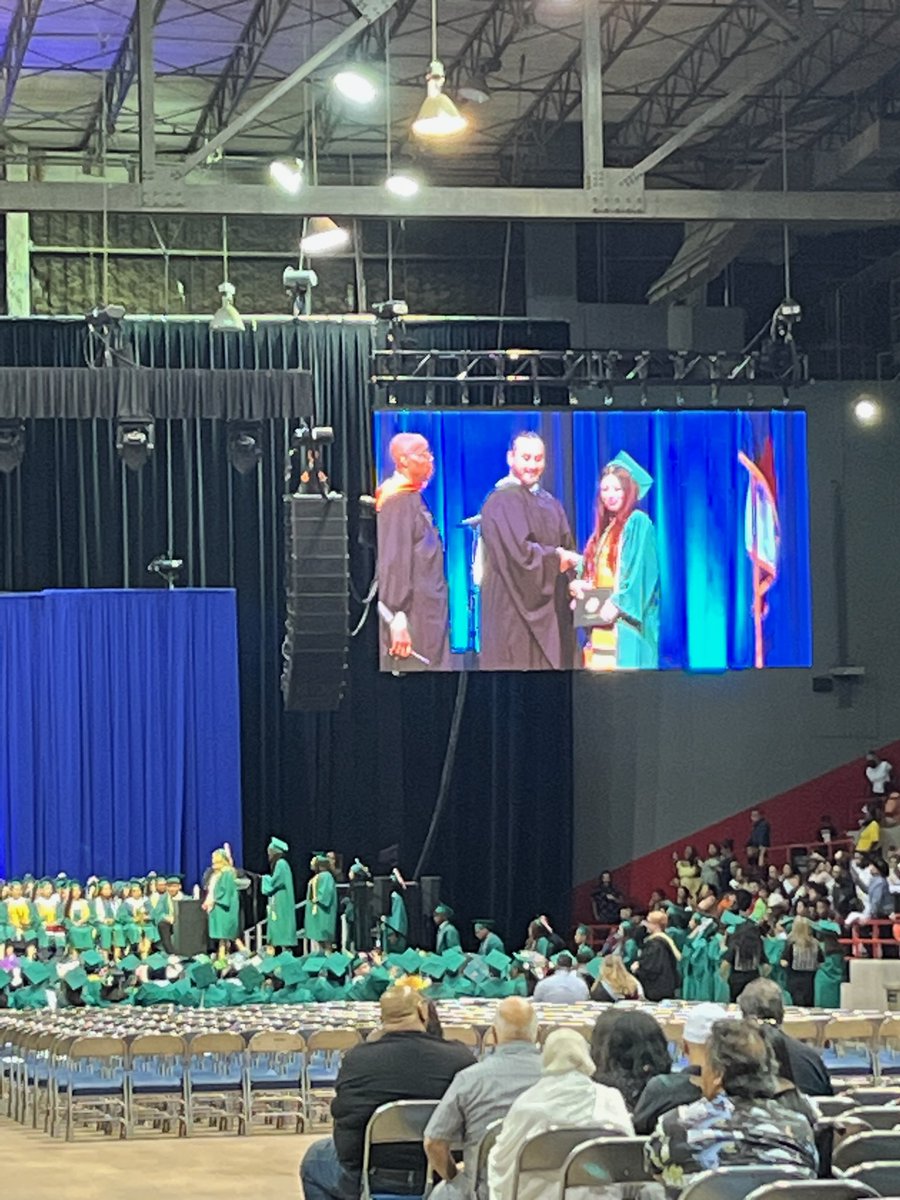 HISDHighSchools's tweet photo. Congratulations @HISD_Austin_HS Mustangs! It's more than a diploma. It's more than graduation. It's knowledge. @GPonceHS @JoeChandlerHISD https://t.co/fYMFOKjY7L