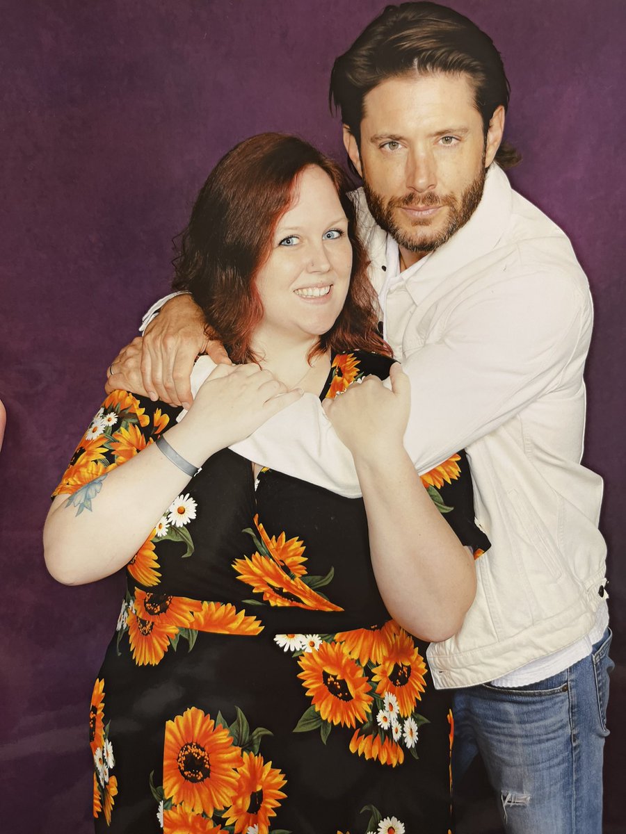 🧝‍♂️ Fangirl 🗑 Dani 🎨 on Twitter "Ackles threw me off I look