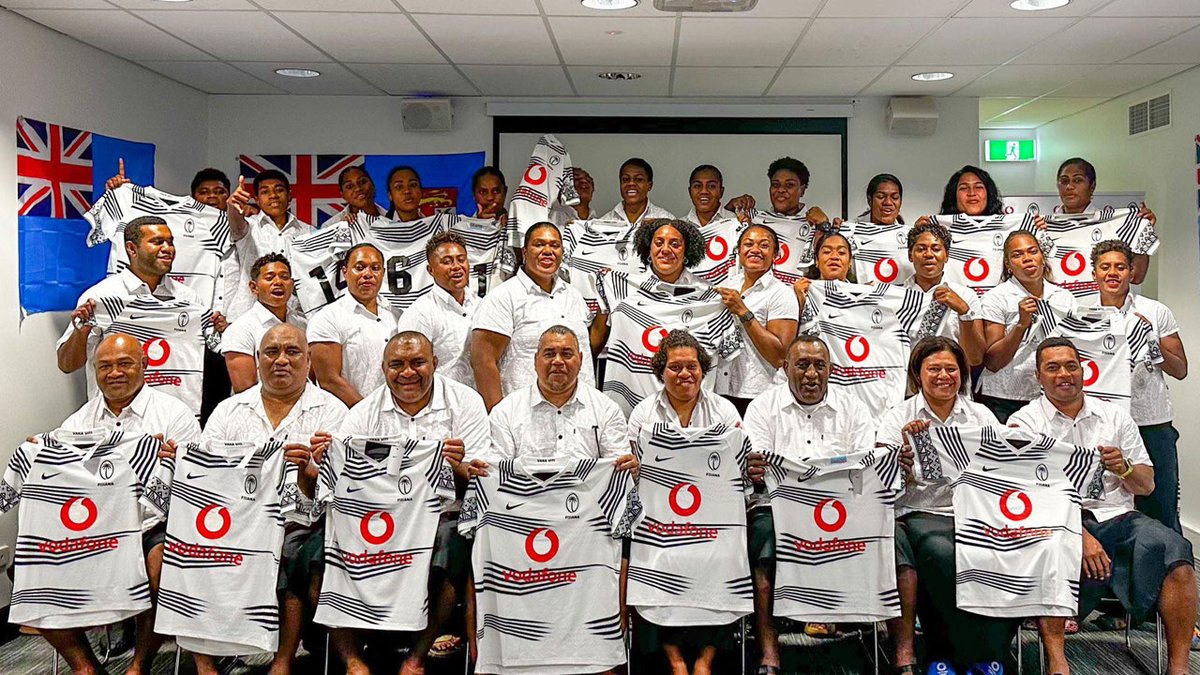 Vodafone Fijiana 15s coach Inoke Male has named his best possible lineup to on take Samoa in the Oceania Championship today.
#FBCNews #FijiNews #Fiji
More:fbcnews.com.fj/sports/rugby/s…