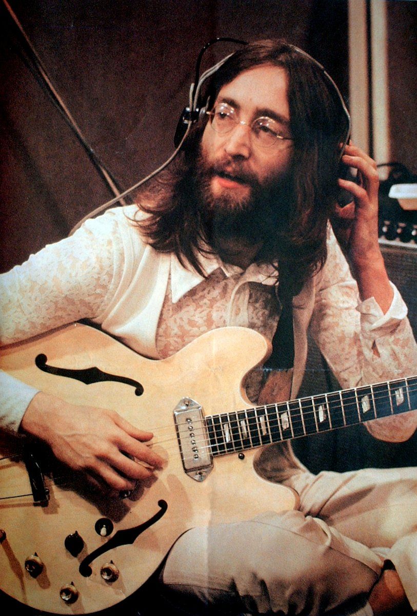 Melina ♟️ #LennonDay on X: "John Lennon and his Epiphone Casino, 1969  https://t.co/DSPIN7VFUv" / X