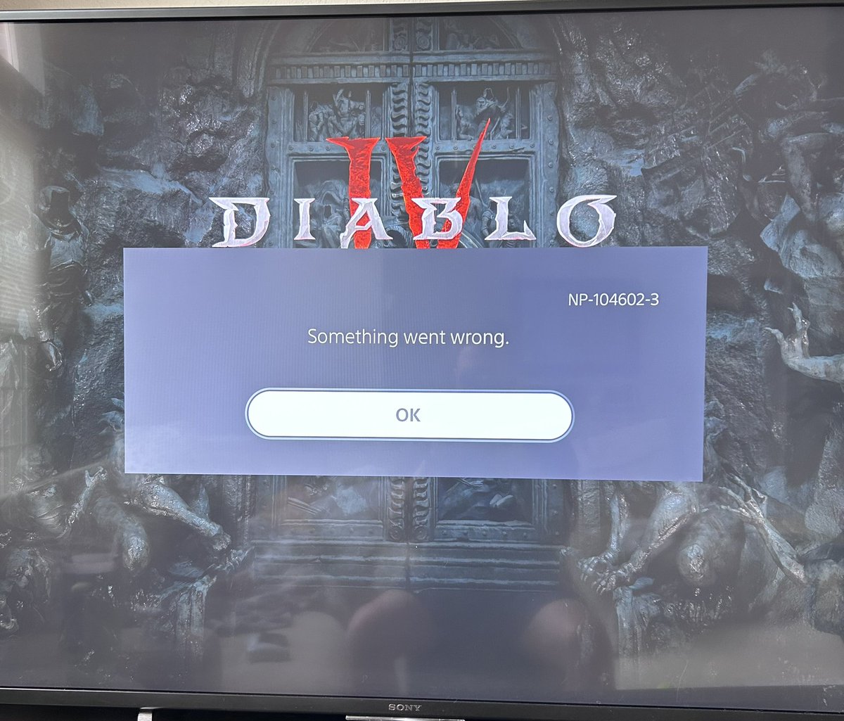 diskobizcut's tweet photo. @RodFergusson Just wanted to say thank you for accepting my money and allowing me to test your servers before the real game comes out June 6th , since you guys never released a beta or a version called “SERVER SLAM”, Best $100 I ever spent , This picture sums up everything as well https://t.co/8XuHJcp5CL