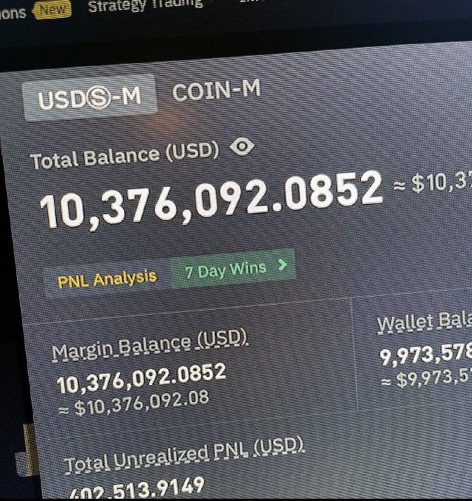 BlockBlick_'s tweet photo. I’ve made some money 💵! 
I’ll giveaway 100.000$ to 10 Lucky 🍀 People!
Follow + Like 
            &amp;
Retweet https://t.co/POrqYTjzYm