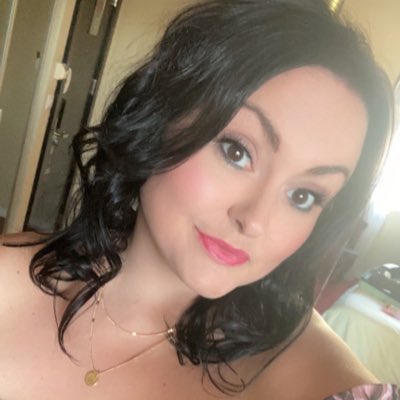 VickytXx's tweet photo. #NewProfilePic https://t.co/sIQPzizqqu