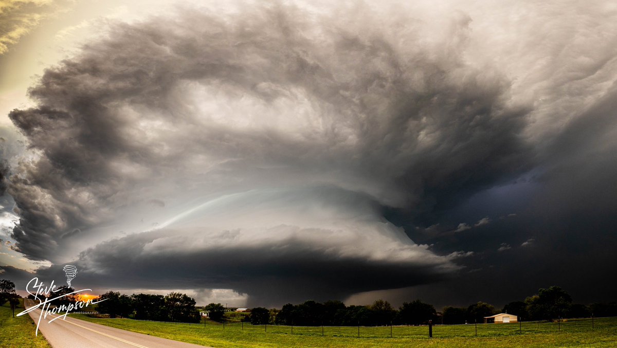 Washington, OK 4/19/23. This will go down as one of my all time favorite chases. Very close to home, and as Oklahoma a supercell as you will get. This will be on my wall in metal very soon. #okwx #neverstopchasing