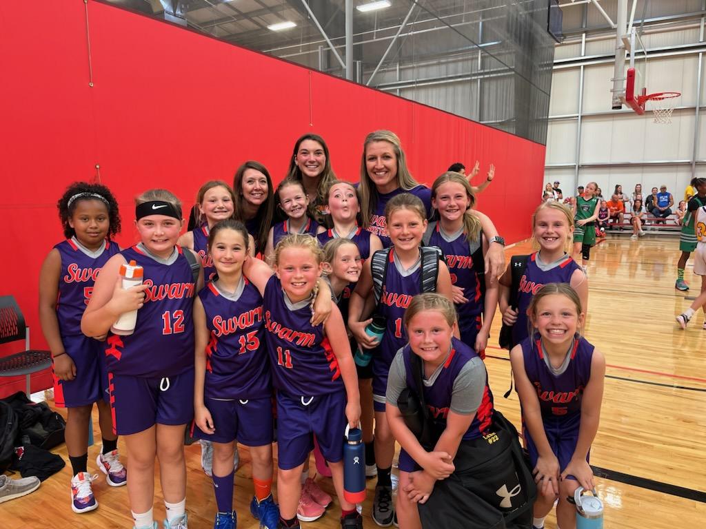 SWARM_BBALL's tweet photo. The SWARM family wishes Addy Johnson a Happy 18th Birthday!! We love ya! 💜🧡 #HoopFam🏀
@AddyJoh02576149 https://t.co/SBDi1wZIfs