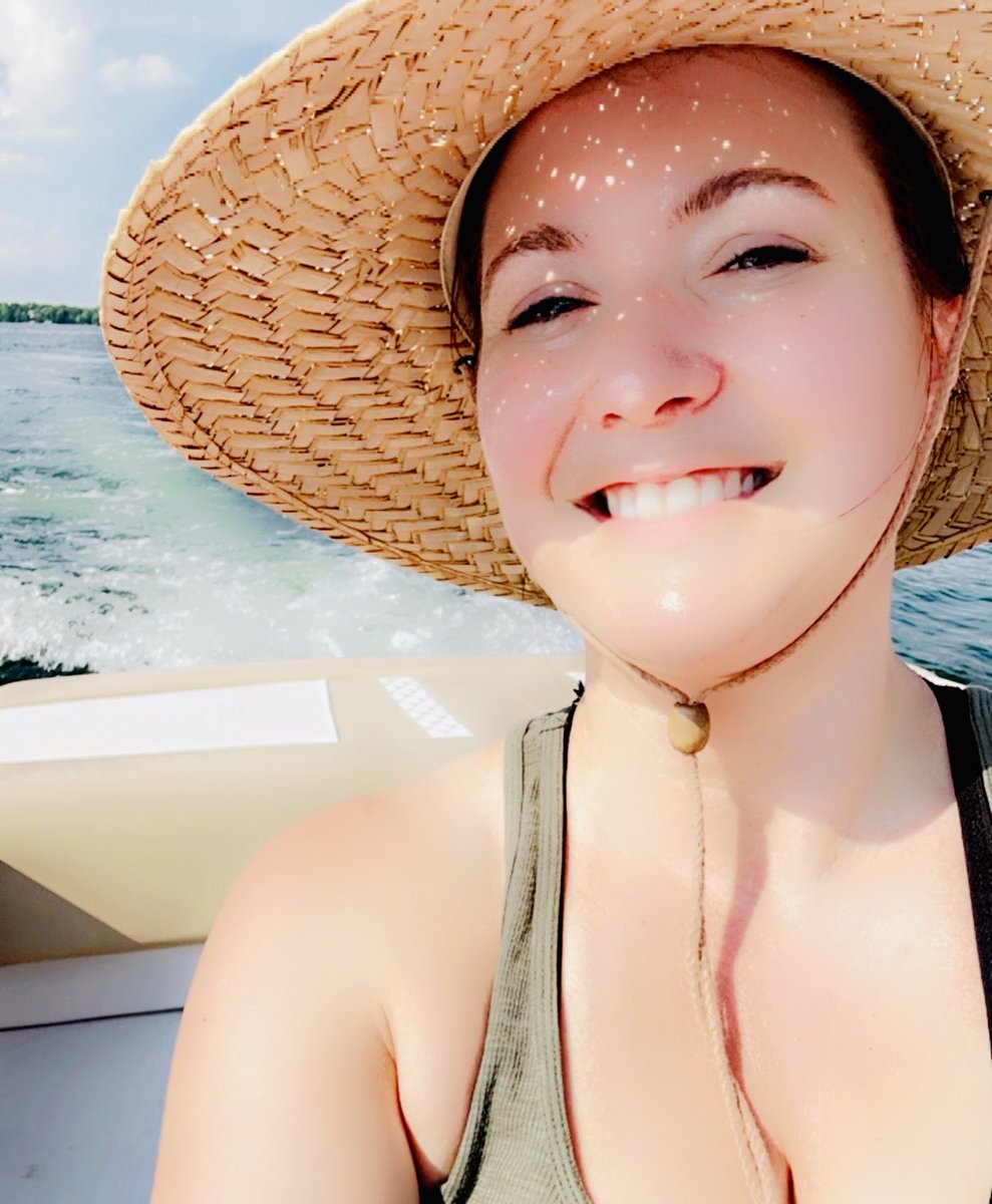 Well, we’re a week behind schedule, but the boat is in. 🚤 Taking our first lake cruise. 🌊 ⁦<a href="/mndnr/">Minnesota DNR</a>⁩ ⁦<a href="/MN_LakeLife/">MN Lake Life</a>⁩ #mnlakes w/ ⁦<a href="/MarcusPlans/">Marcus Greyson</a>⁩