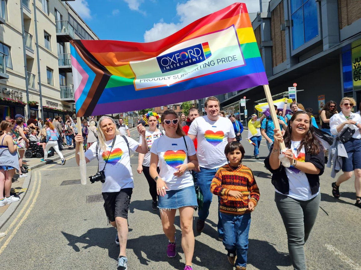 harriet_oxinst's tweet photo. Amazing to walk today in Oxford Pride with my colleagues at @OxInst. An incredible atmosphere!
#LifeAtOI #OxfordInstruments #Pride #Pride2023 #OxfordPride #OxInst https://t.co/LFBtmGISx7