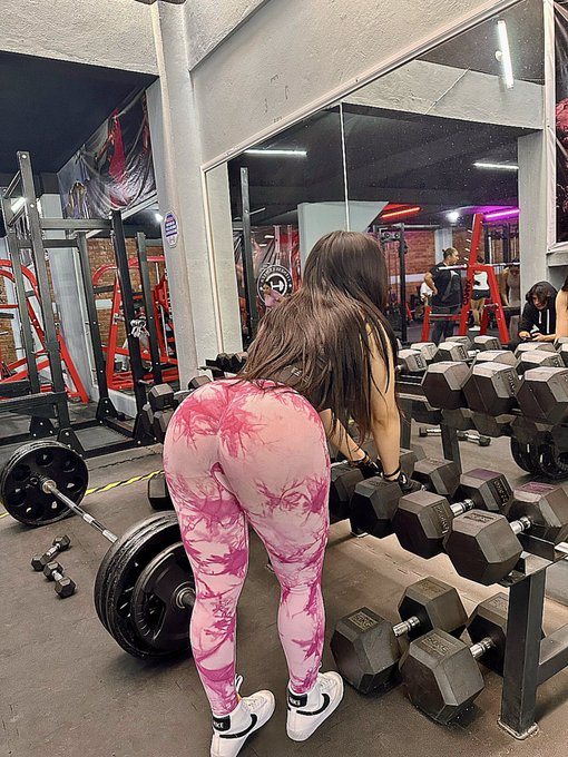 🩷 https://t.co/F4lidtpgF8