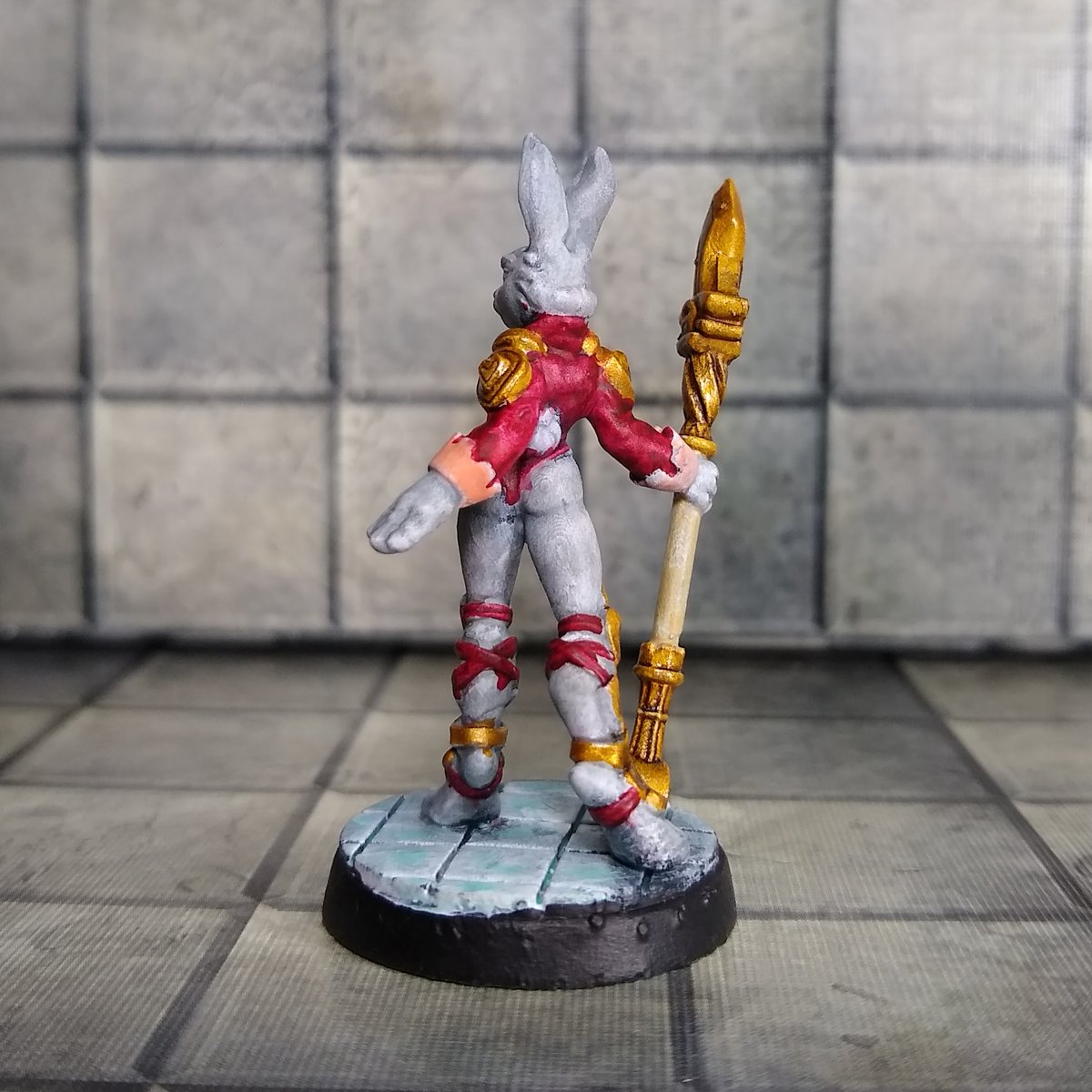 The White Rabbit from
@MoonlightMinis 
#3dprintingtechnology #paintslam23 #paintingminiatures #miniaturepainting #miniature #miniatures #speedpaints @thearmypainter