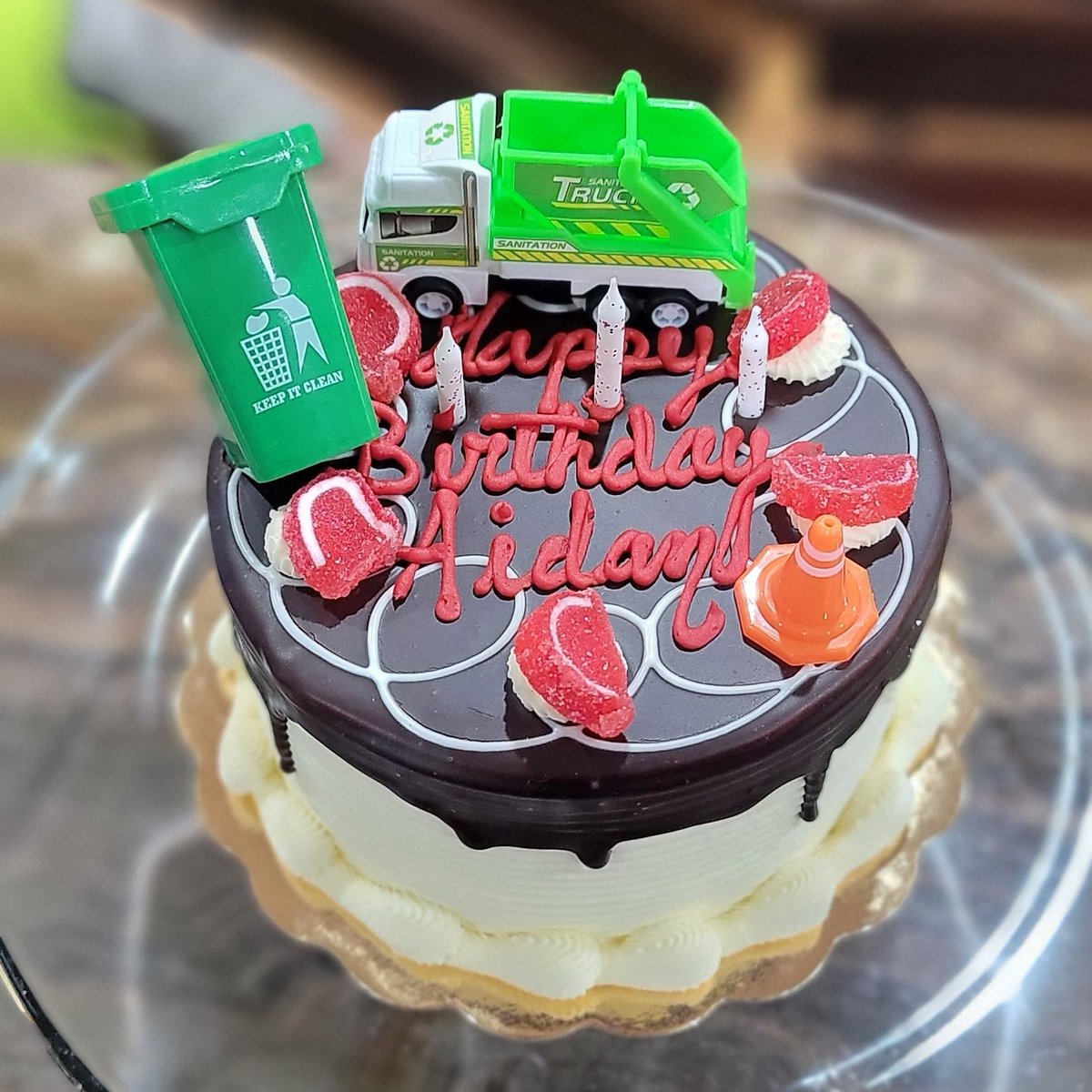 InvestorsLive's tweet photo. There's nothing like a little @TrashTruckShow birthday a few weeks late since everyone was sick. #BabyA2 https://t.co/xTSQTp823e