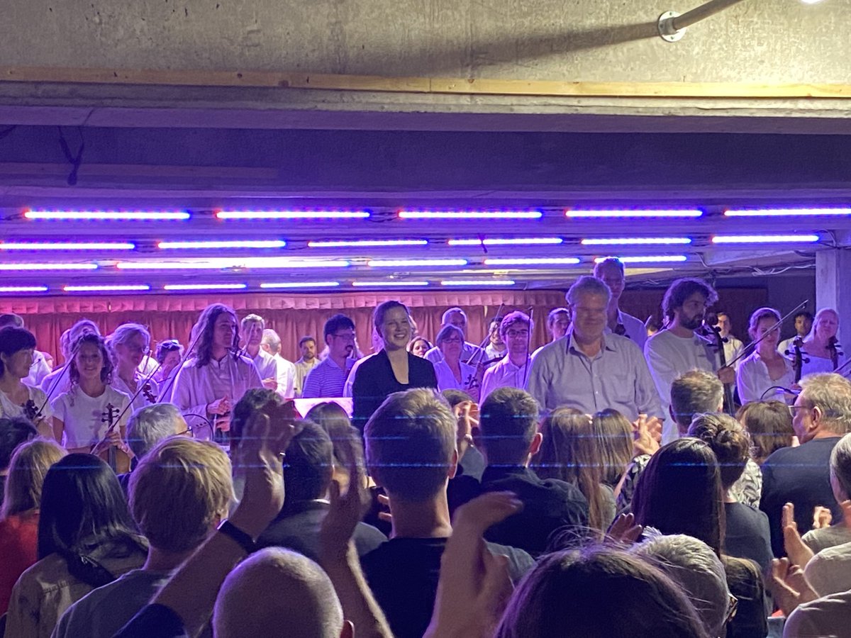 Knockout concert ⁦⁦@BoldTendencies⁩ #PeckhamCarPark with ⁦⁦@philharmonia⁩ conducted by mega-talented #EmiliaHoving
