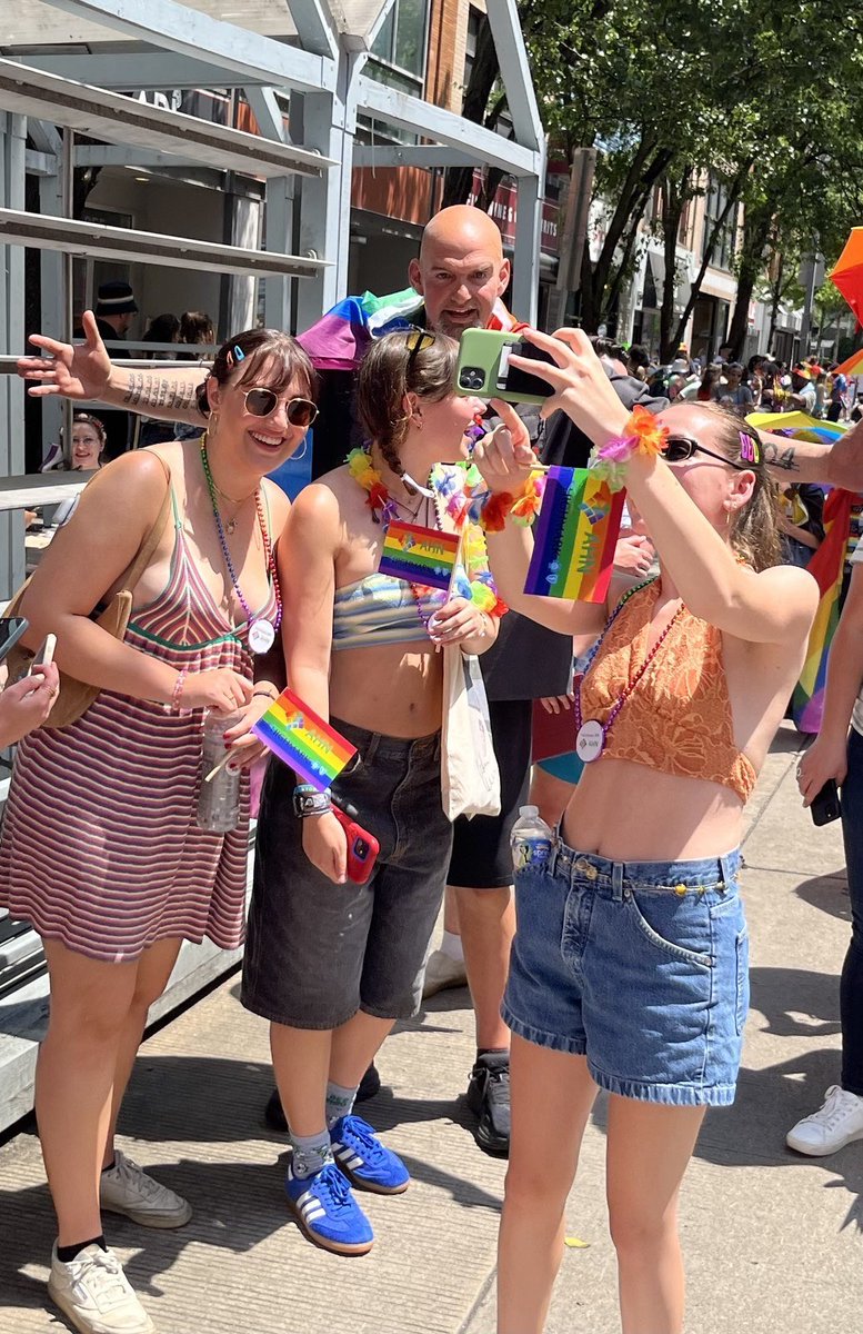 John Fetterman tweet media