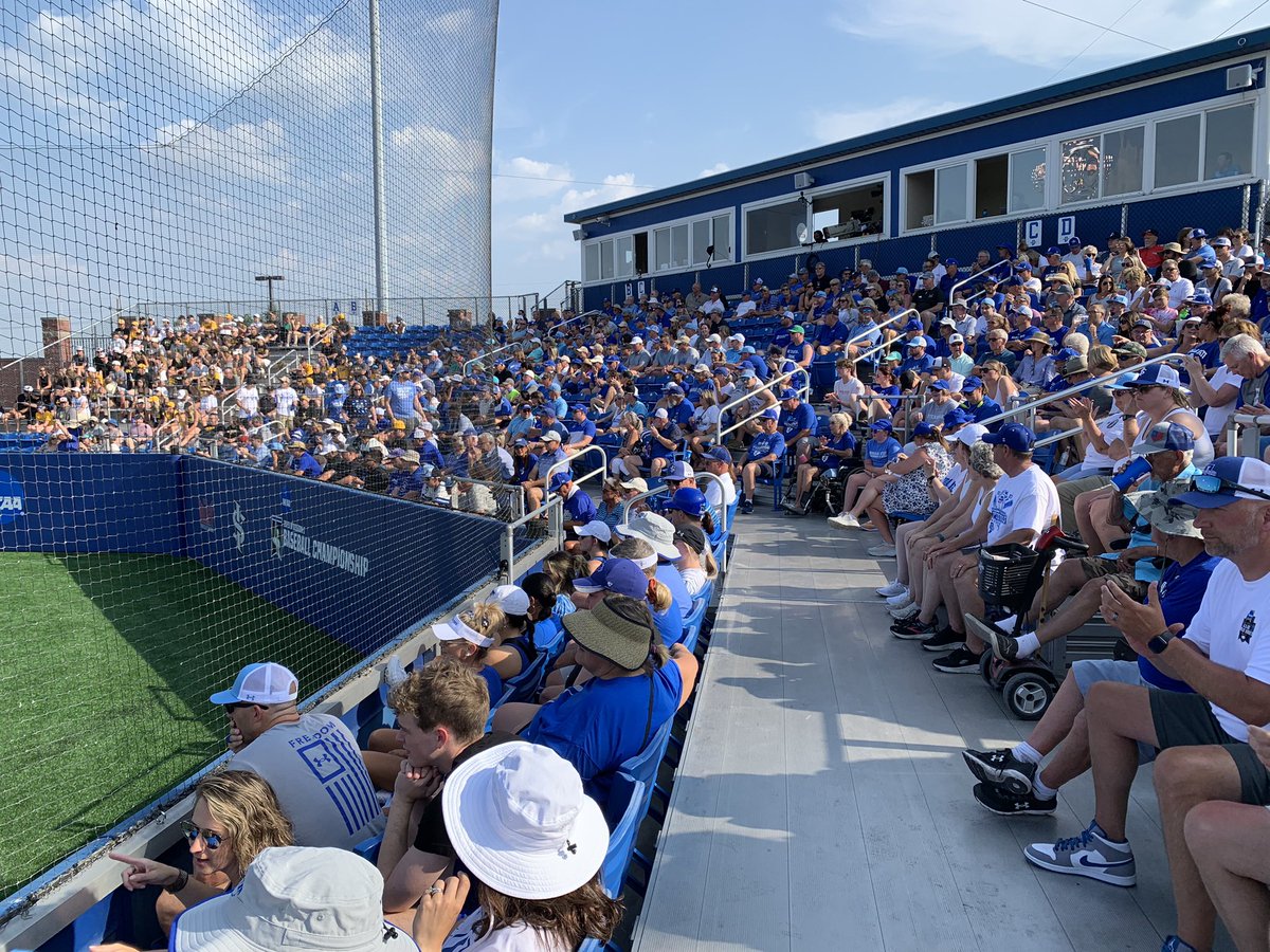 cwl on Twitter "RT MartySports10 Another sellout crowd on hand at