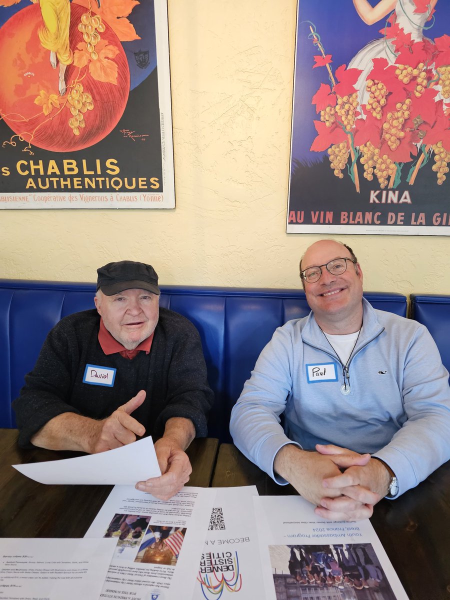 Rosenthal5280's tweet photo. We had the celebration at Crêpes'n Crêpes at 1222 Madison St.  The chicken, mushroom, onion, white cream sauce crêpe was delicious!  #foodie #copolitics @denverwestword https://t.co/433lVgeviM