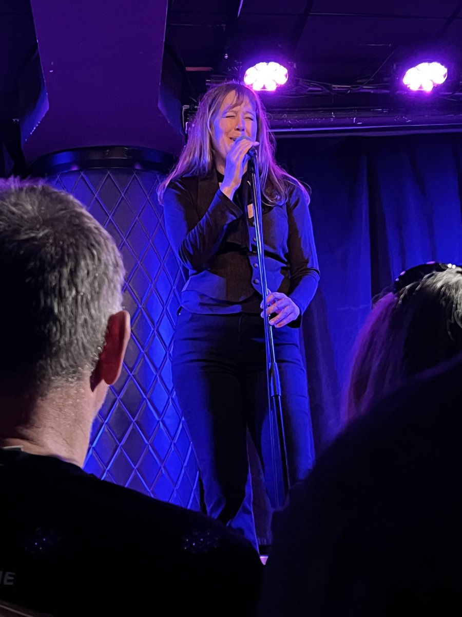 enurb's tweet image. Tusen takk for en nydelig historie og musikk opplevelse med #TerjeNilsen tekster og melodi på #OleBullScene