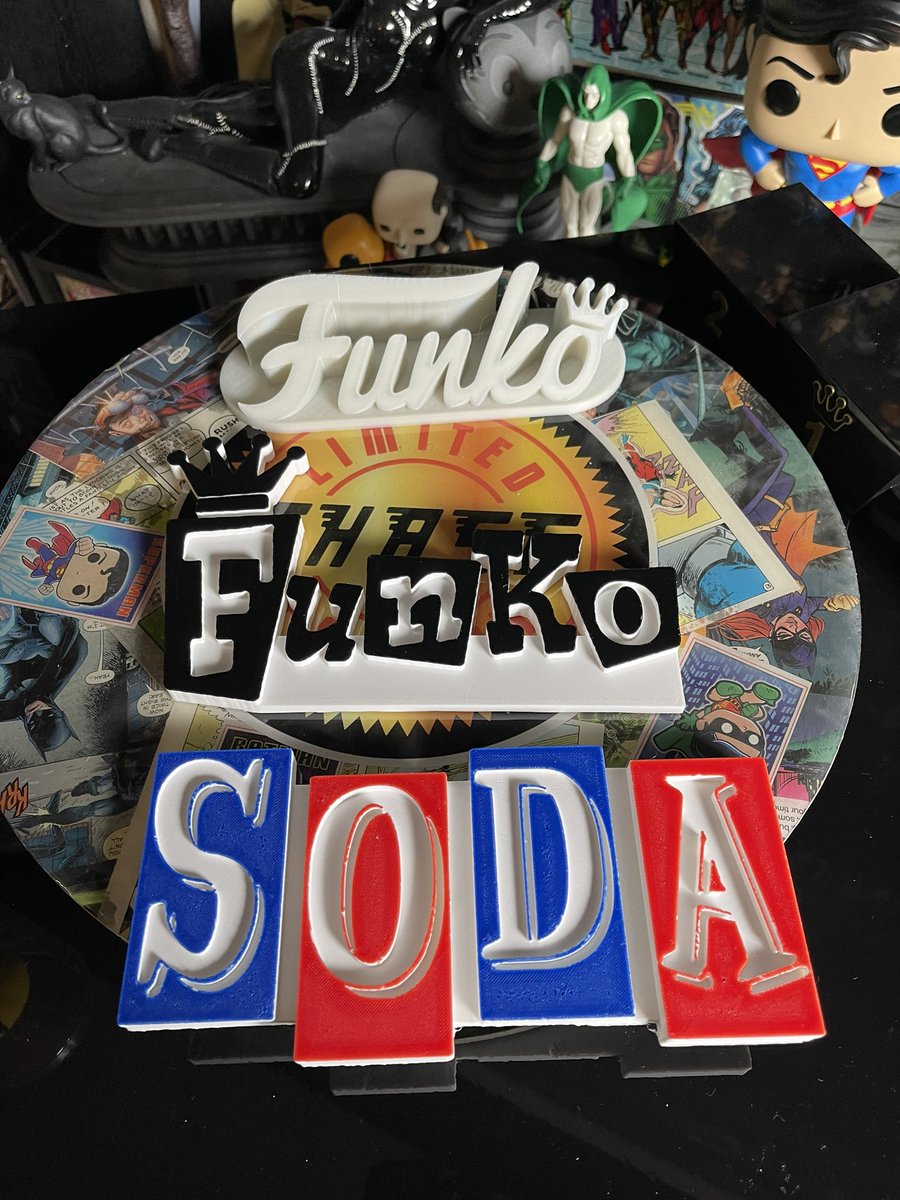 Who wants a Funko Sign? 

Show me your one of your setups for sodas or Funkos or heck both combined 

And winner will get a Funko Sign printed for them 

Only rule is like + rt + tag a real friend 

#funko
