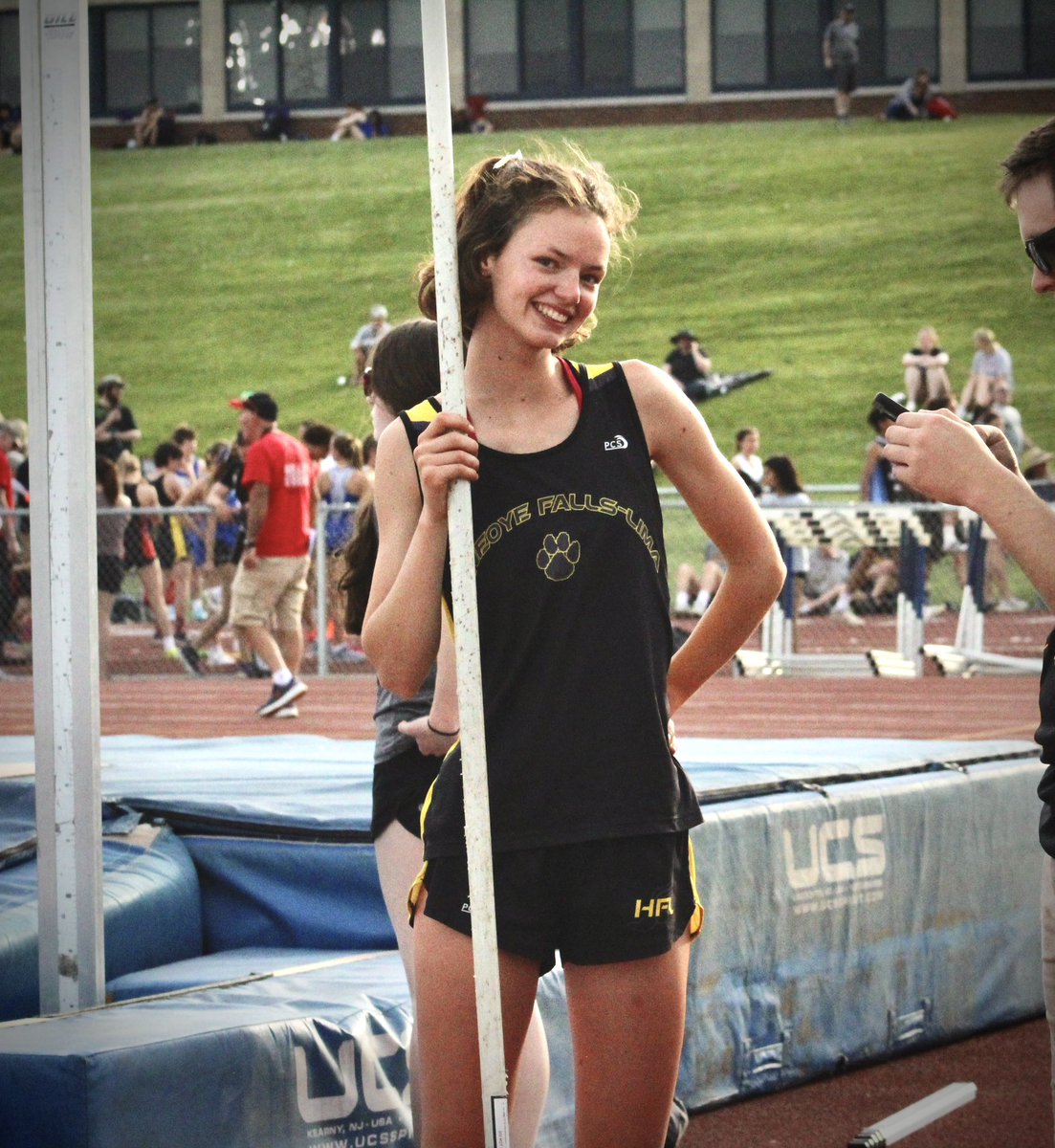 HFLtrackfield's tweet photo. Thea is a senior who puts the “field” in track and field. Last night at State Qualifiers she competed in vault and high jump once more to end her career with the team. Job well done, Thea! https://t.co/u7hFVYpcLG