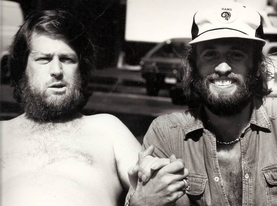 Some of the things I like...

True friendship shots - 

#MauriceGibb #BrianWilson