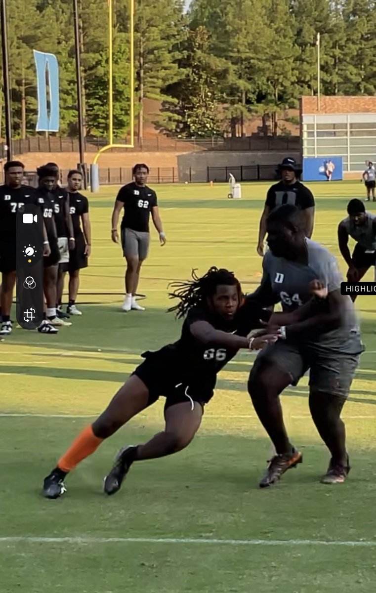 MosesBailey9's tweet image. Thanks @DukeFOOTBALL and @DerekMillerDuke @CoachMikeElko @coachhemp @CoachXGarcia  for the camp invite as an edge rusher. I really enjoyed my time and proved I can pass rusher and cover with the best of them. ##elitebend #coverskills #edgerusher @ResiHS_Football @CoachBanta_RHS