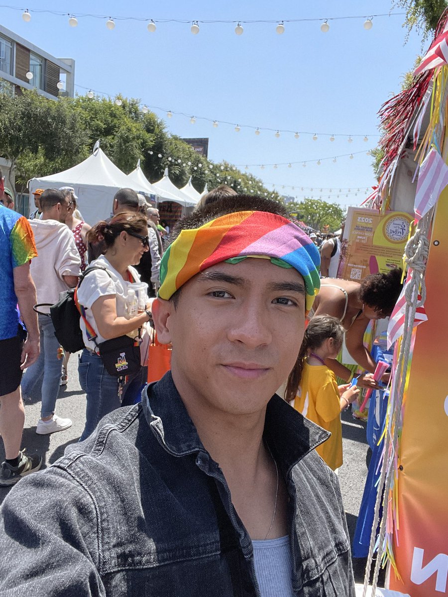I woke up and still gay! HAPPY PRIDE, everyone 🏳️‍🌈#HappyPride2023