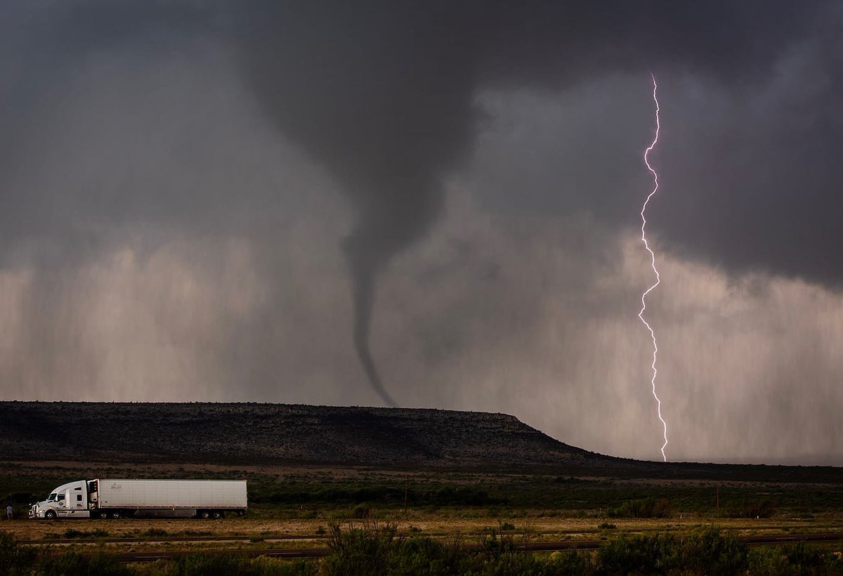 Finally back home in AZ with some time to catch up on social media. Here are four of my favorite shots from yesterdays tornado in the desert along I-10 east of Ft Stockton, TX #txwx #stormhour @CanonUSApro