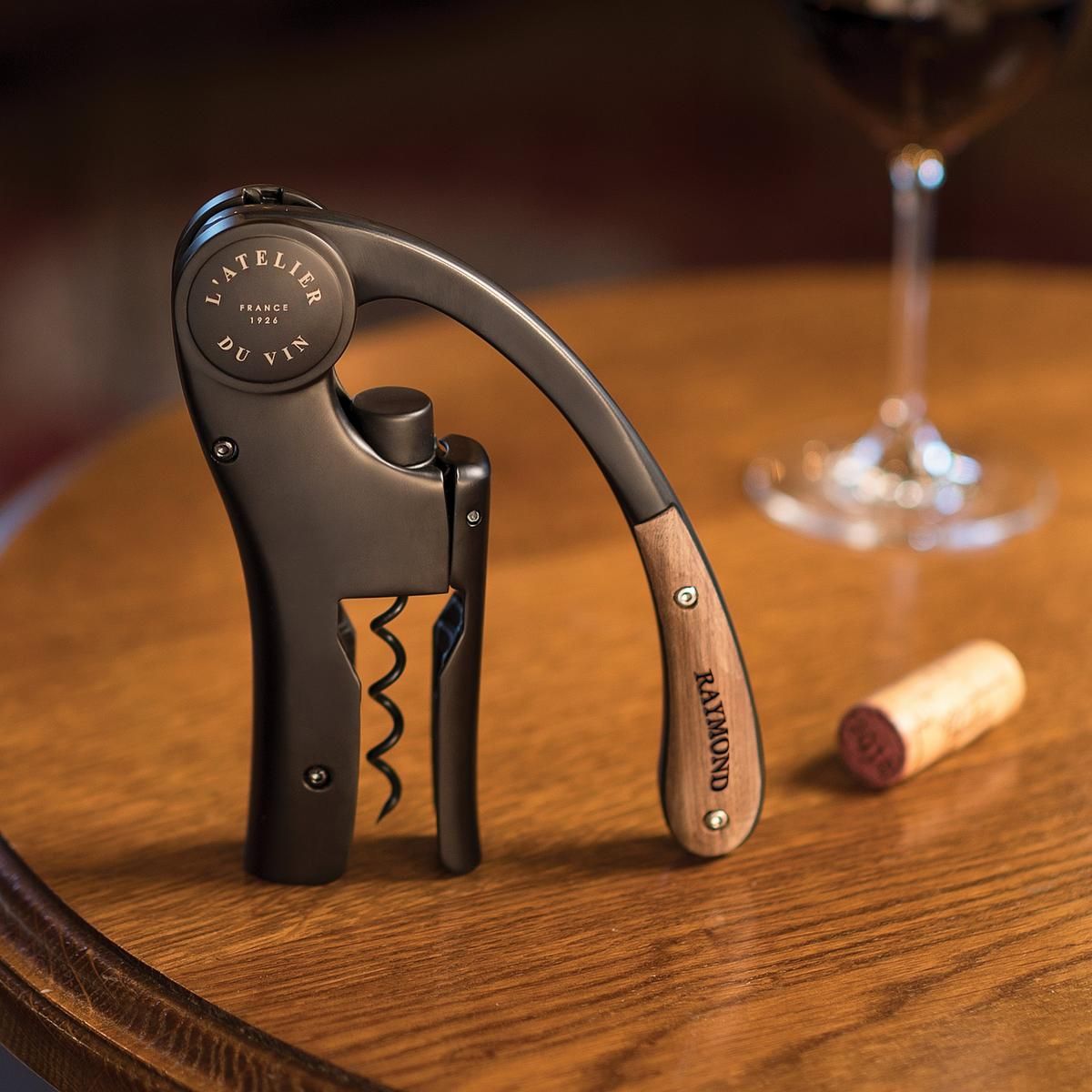 Beautifully handcrafted in France from solid walnut wood, this single level corkscrew will make opening your next bottle truly effortless. 

Shop here 👉 enth.to/3e9ycqx #WineEnthusiastLife