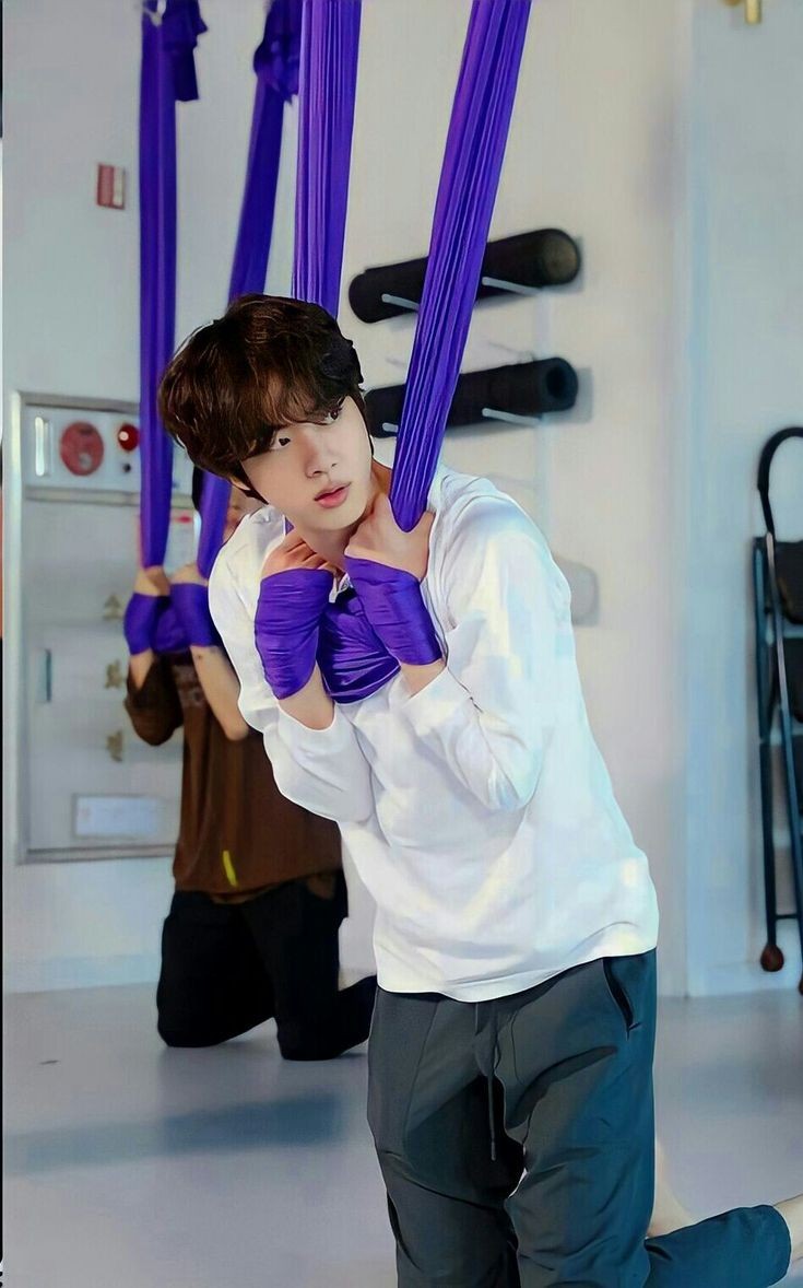 Lulabelly_Li's tweet photo. How is it that you always look great, even in sweatpants?
#์์ง์ด๋ณ_ํ์10์ฃผ๋
#๋ฌ๊ณผ์ง๊ตฌ๊ฐ_ํจ๊ปํ์ง_1200์ผ
A DECADE WITH BTS JIN
#10YearsWithOurMoonJin
#ToJinfinityAndlBeyond https://t.co/qJNqF1HBq0
