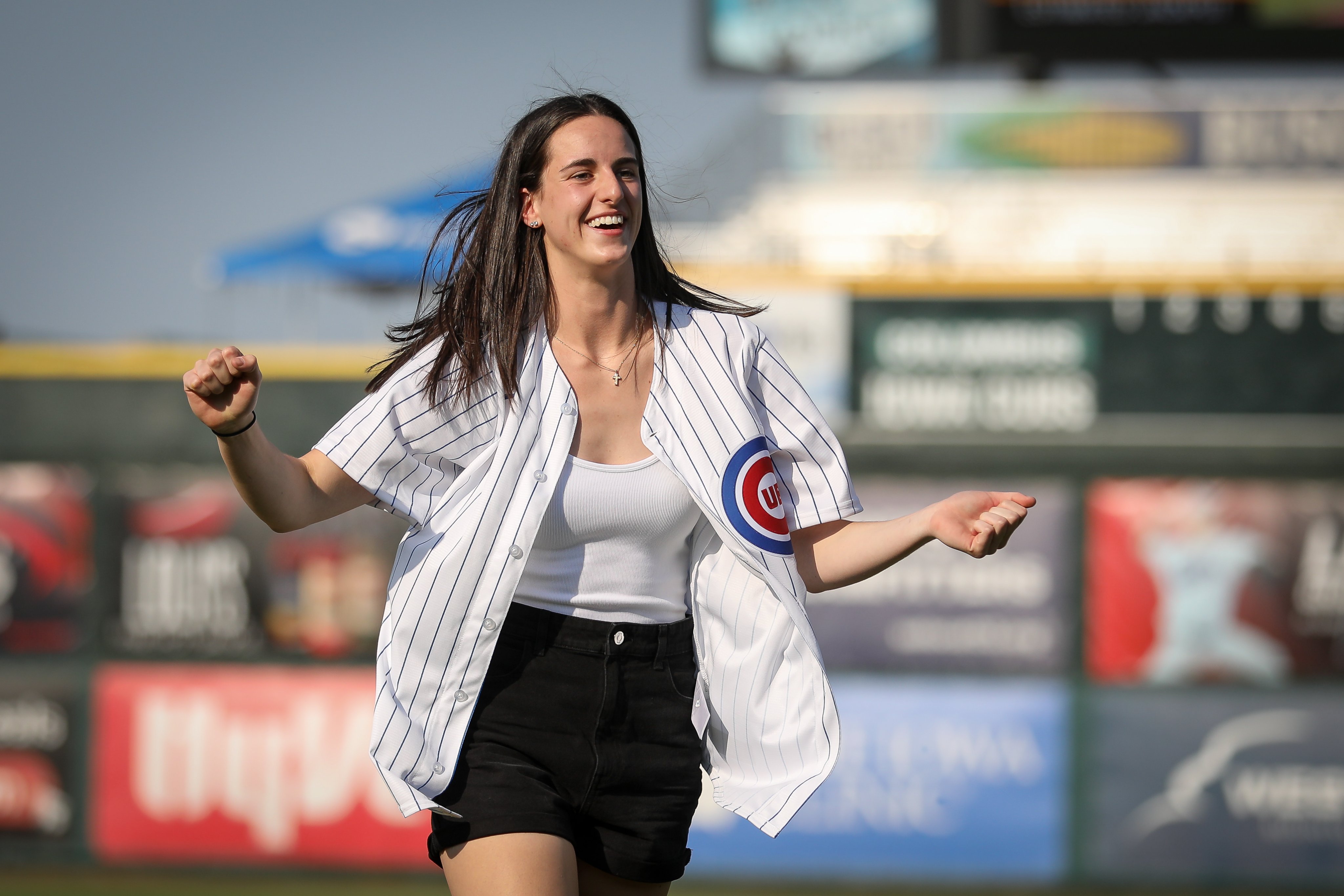 sailor on X: "University of Iowa basketball star Caitlin Clark is a  sharp-shooter on the court ... and also fires strikes on the diamond. She  tossed out the first pitch for the