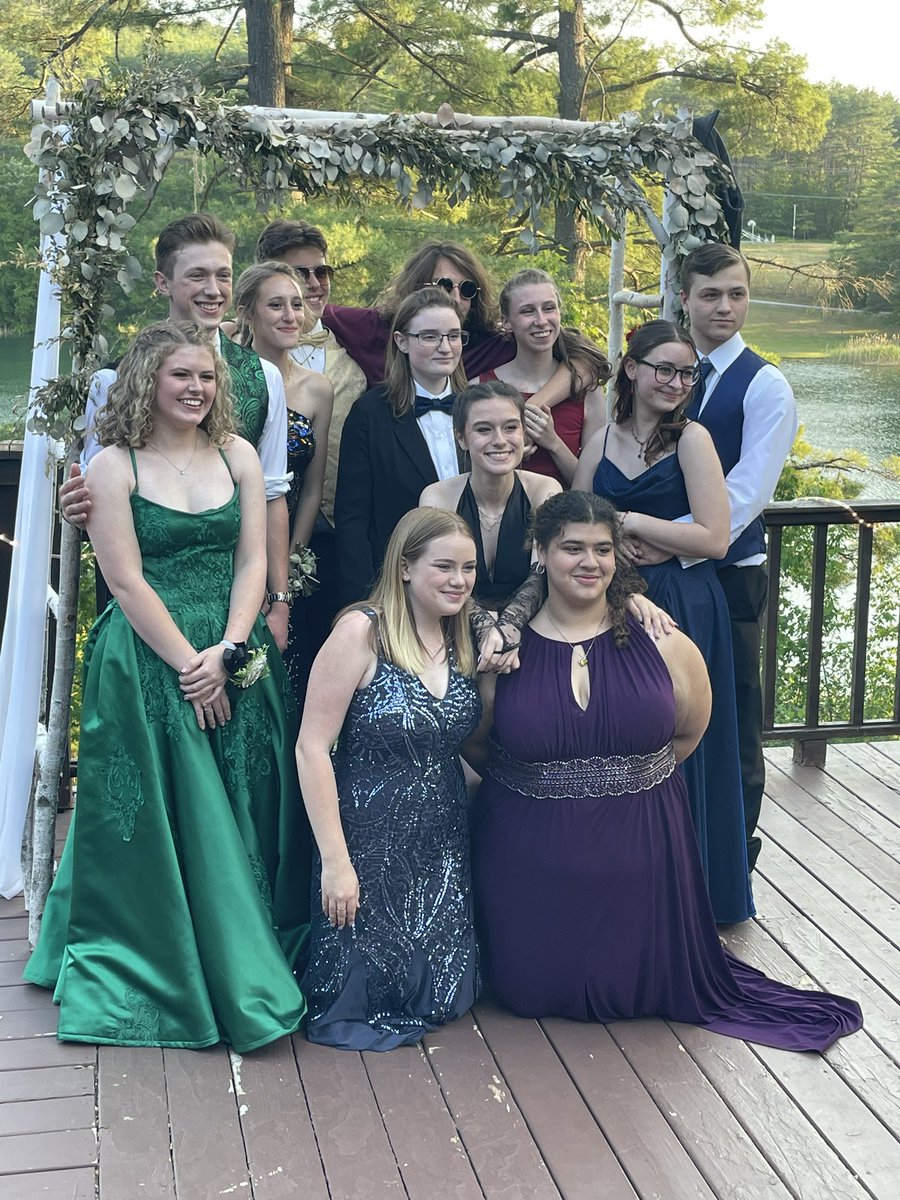 Mr. Schenone tweet media