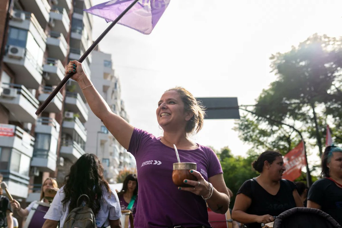 PellegriniJesi's tweet photo. Seguimos luchando con toda la fuerza de la organización popular, y la  potencia de la marea feminista hasta alcanzar una reforma judicial q nos permita acceder a una justicia restaurativa y preventiva.Con miedo a ser mujeres o disidencias, no hay verdadera democracia
Postales #3J https://t.co/8VdEZTZe1E