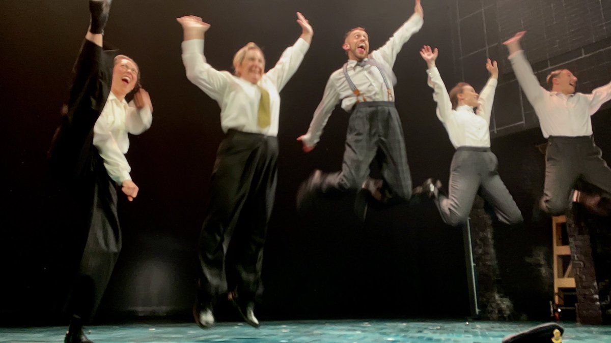 Mark Turner tweet media