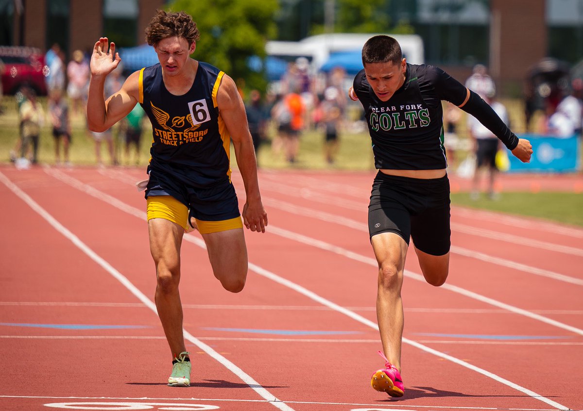 DismantledSpor1's tweet image. Congrats to my dude @joestupka_ of @ClearForkSports. All-Ohio in the 100m, 200m and 400m. Just an unreal day for this kid. Didn’t even make it out of this District last year, but killer work ethic and dedication. Damn impressive @JakeFurr11 @oh_report @MansfieldNJ #trackandfield