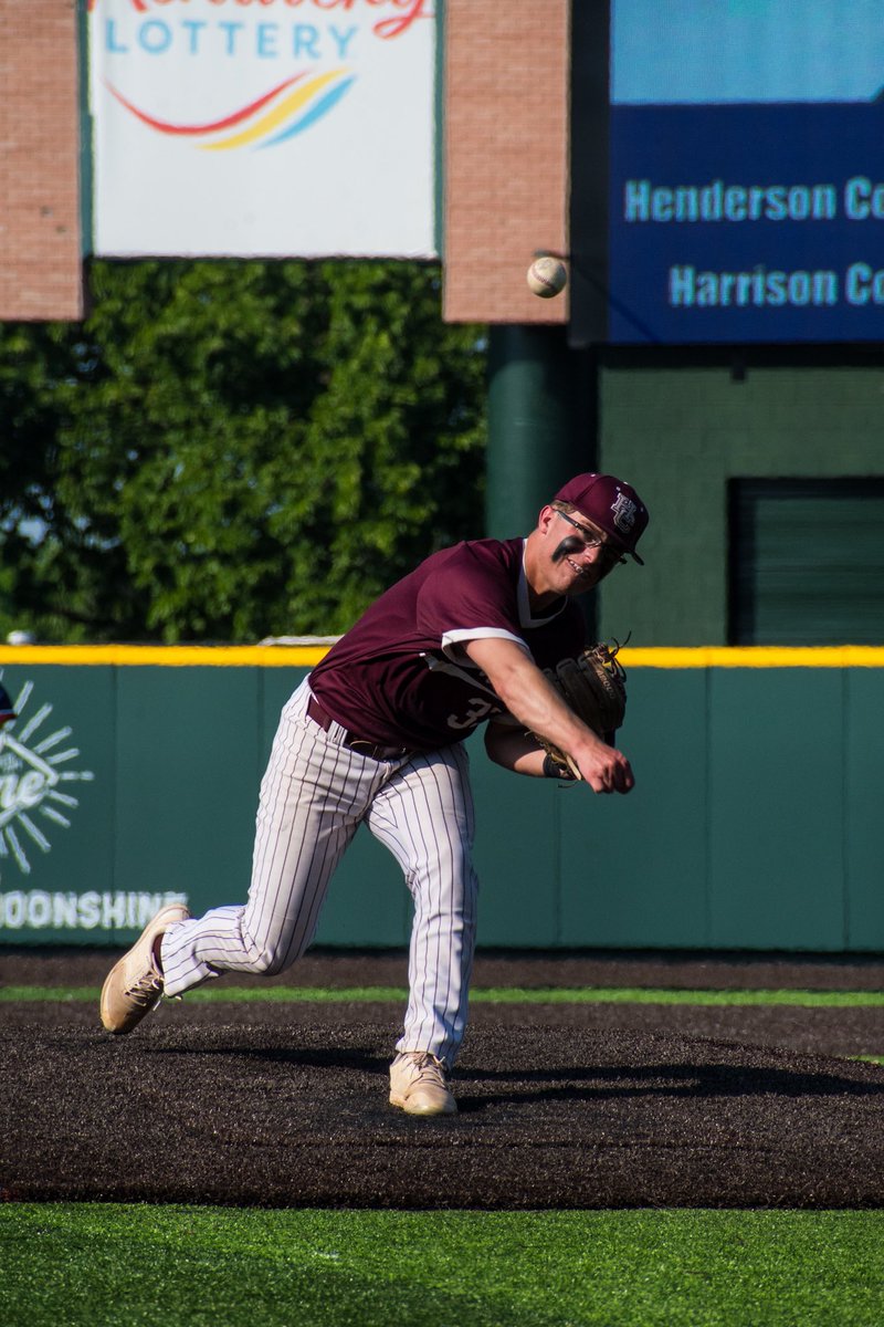 chelseabrooke's tweet photo. Region 2 remains as Henderson County defeats Harrison County 7-4 to head to the final four next weekend. https://t.co/jAdxIsuXkp