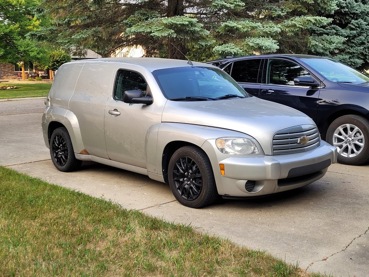 Camprylington's tweet photo. @CampArlington and I have been working on my new car this weekend. Before and after pics. I'm super happy with how it's comming along, and so greatful :) https://t.co/VpUxc4Uuag