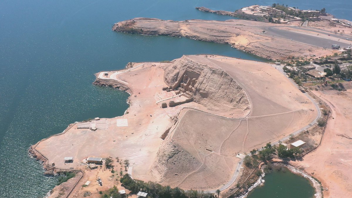 水没から救うためのアブ・シンベル神殿の移築大工事、そのヒミツがこの