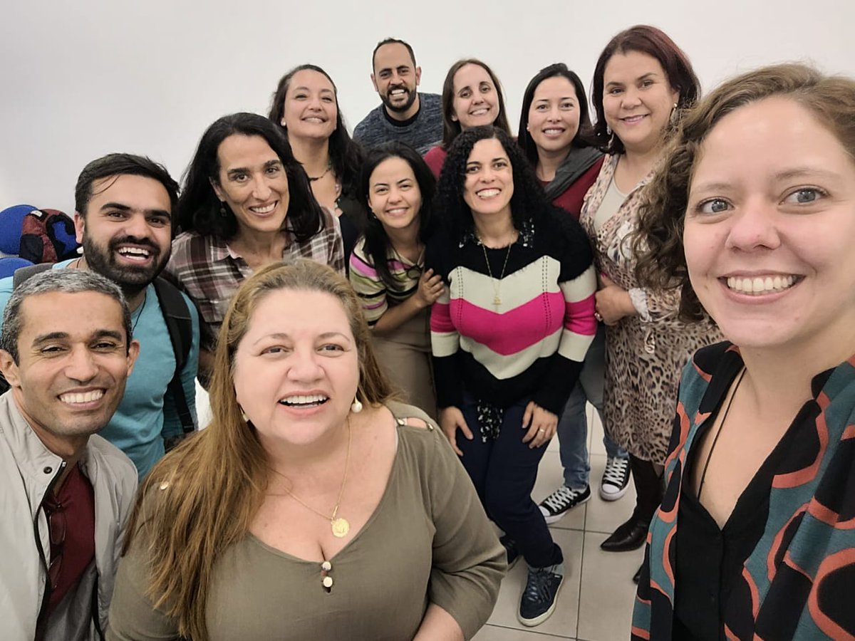 VanusaSandra's tweet image. Última aula presencial no Mestrado em Educação - UNITAU  turmas 2020, 2021, 2022 e 2023..
Obrigada professores pelo conhecimento que compartilharam conosco e obrigada pessoal pela companhia, dedicação e apoio nos trabalhos que realizamos juntos. 
#unitau 
#mestrado 
#novoolhar