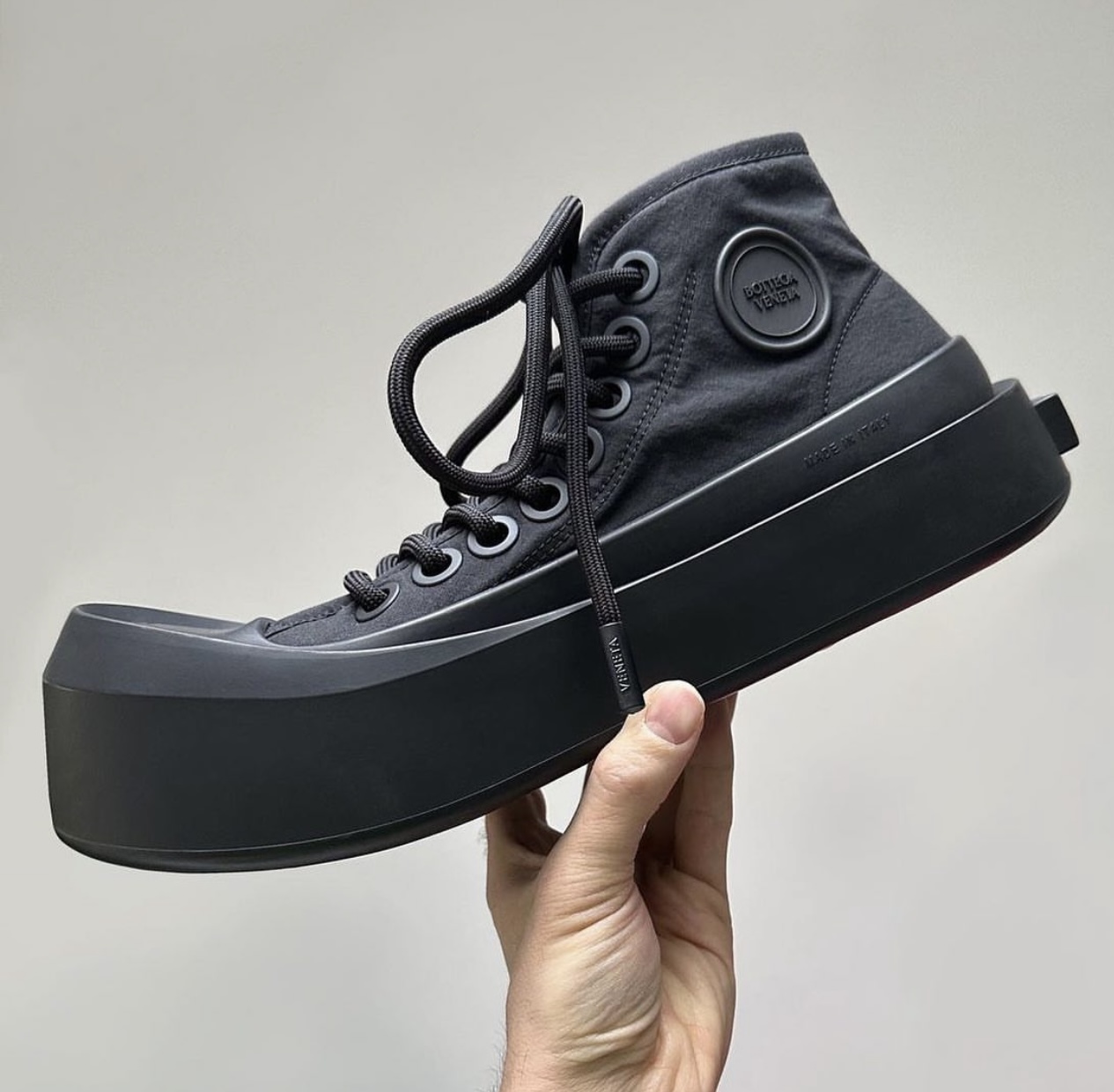 Bottega veneta high outlet top sneaker