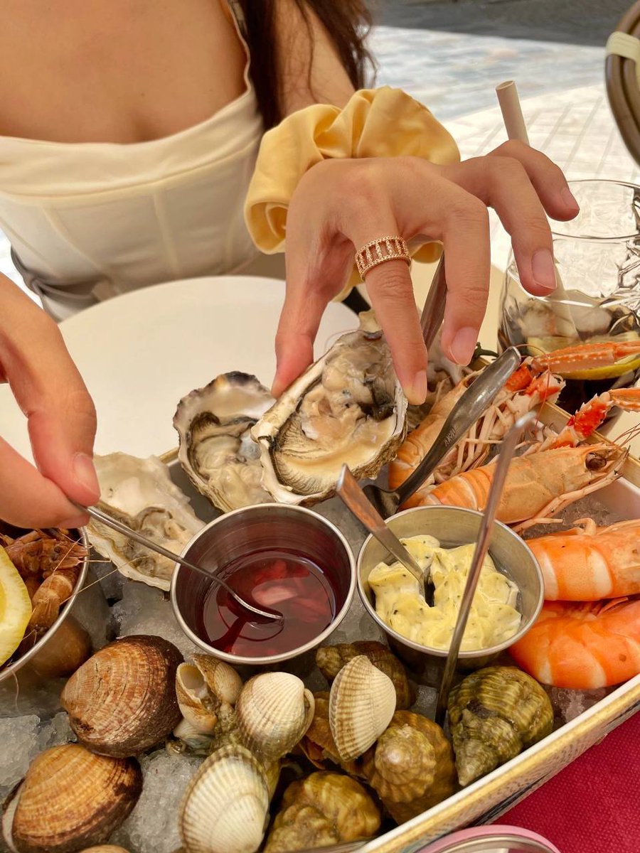 ELKAPOREAL's tweet image. It was a very good day to have fun with my friends and eat bread
#WithFriend #EatBread #Happiness