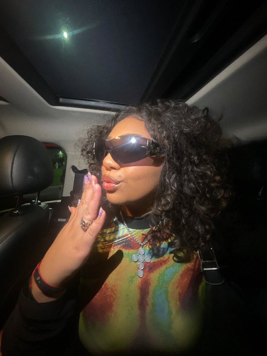kaylassff's tweet photo. GEM SZN https://t.co/bIhZsGuo4c