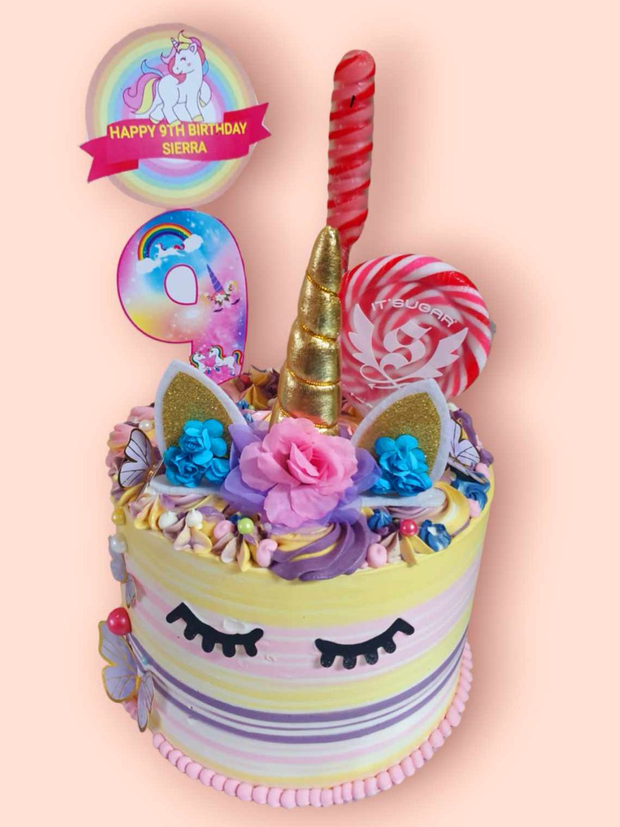 aintyocuppatea's tweet image. Thank you Cake Rush for always coming thru with my orders even though it&apos;s always last minute 🙈
#TeamFiji
Cake Rush is an Itaukei owned  home based business that bake cakes, cupcakes, muffins, and many more ❤️ check out their FB page for more info. 
#SupportingLocalBusiness